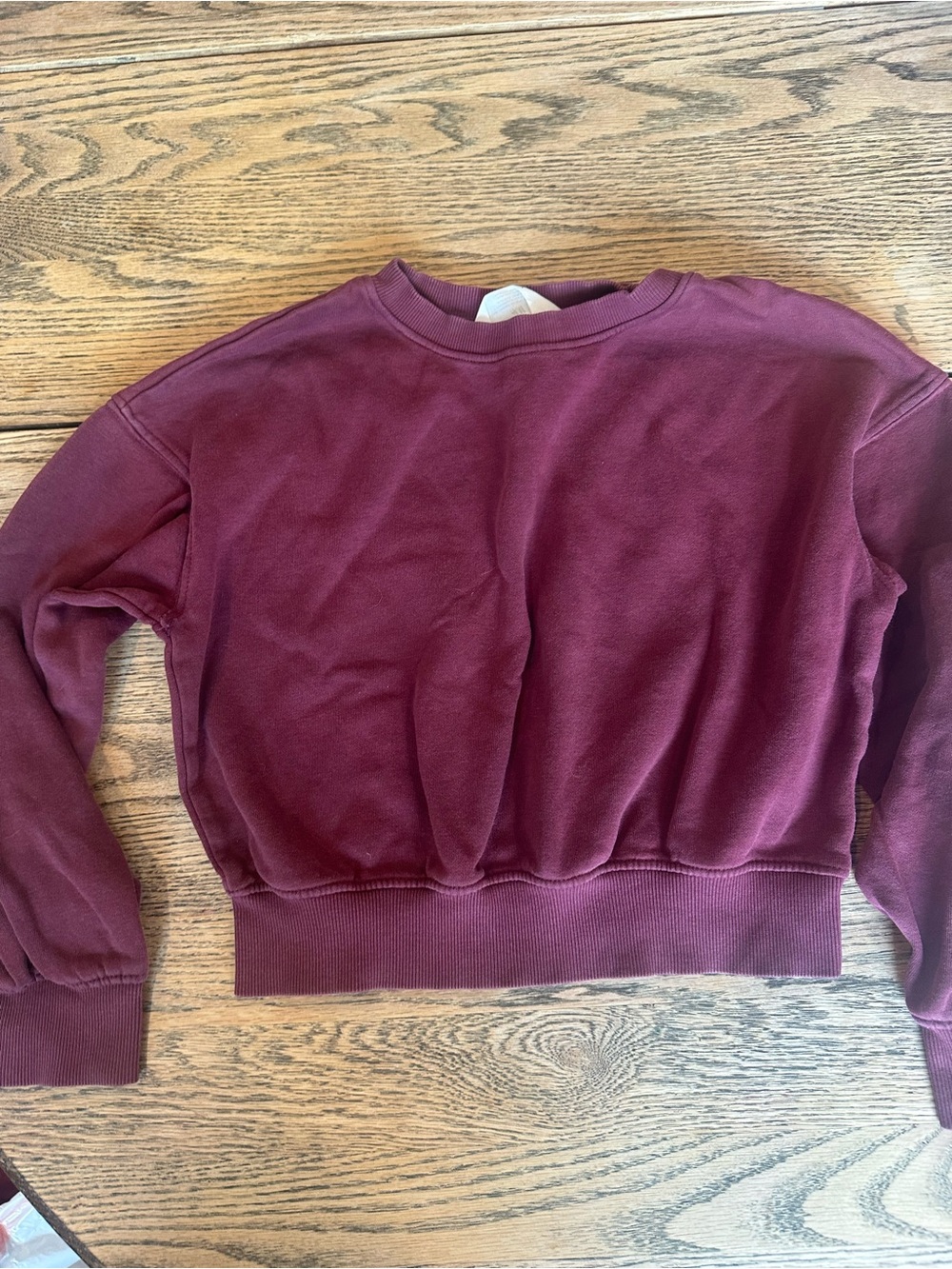 H&M Girl’s Crewneck Sweatshirt in Maroon
